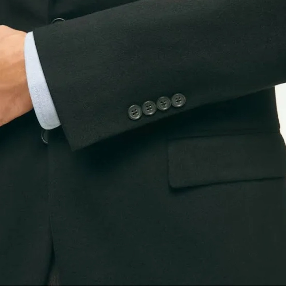 NO LONGER AVAILABLE 

Brooks Brothers Cashmere Elegant Deep Blue Black Blazer